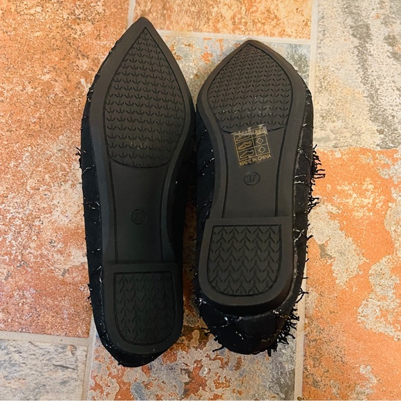 🖤NWOB! Fancy Pointed Toe Black with Silver Metallic Beading, Fringed Flat! - Picture 8 of 12